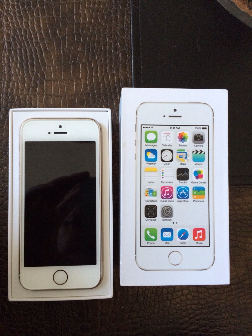 iPhone 5s gold